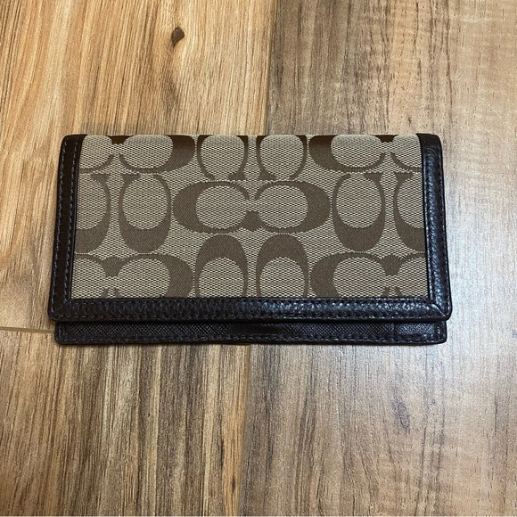 Coach Signature Beige Checkbook Cover - Picture 1 of 10